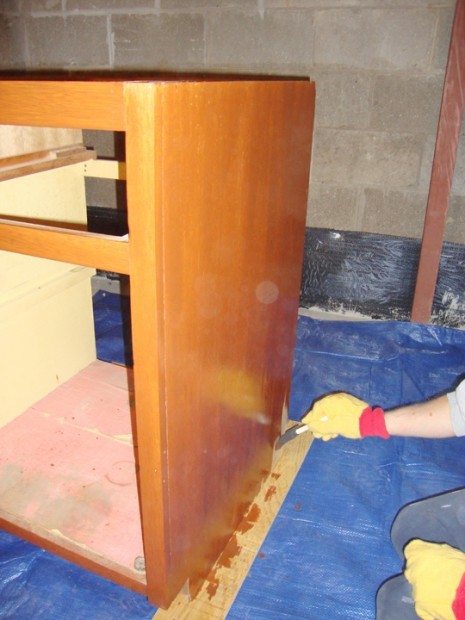 Kitchen cabinet